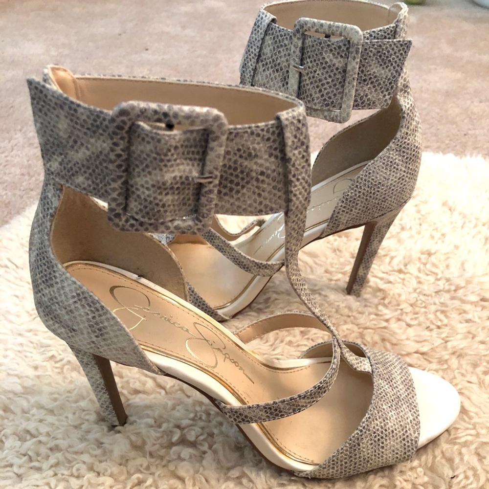 Jessica Simpson snake heel